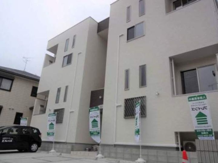 福岡県福岡市博多区井相田3丁目の賃貸アパートの外観