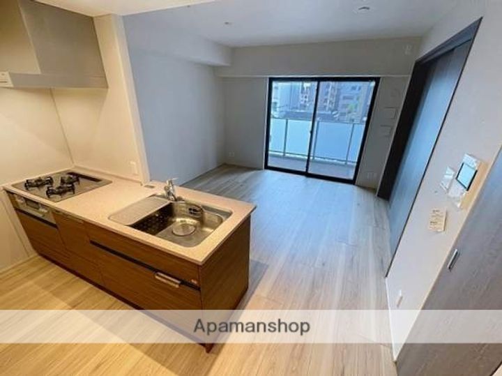 福岡県福岡市中央区清川2丁目の賃貸マンションの居間