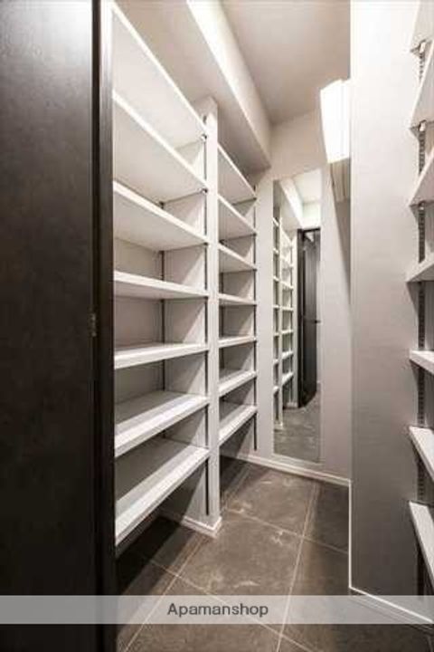 アトリオフラッツ大博町の内装