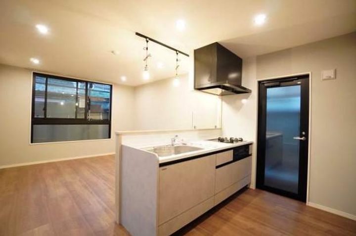 福岡県福岡市中央区平和3丁目の賃貸マンションの内装