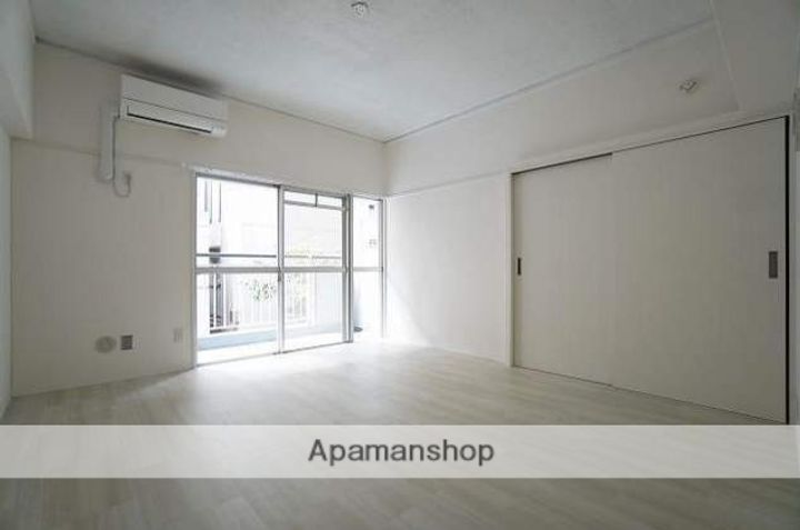 福岡県福岡市中央区今泉1丁目の賃貸マンションの内装