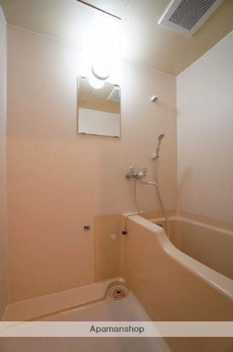 福岡県福岡市中央区今泉1丁目の賃貸マンションの内装