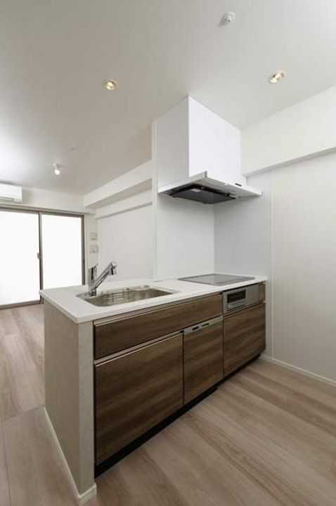 福岡県福岡市博多区住吉2丁目の賃貸マンションのキッチン