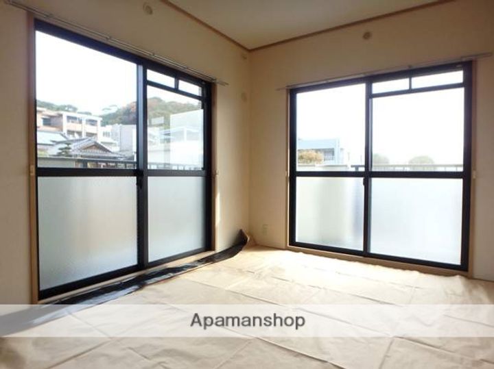 グランデージ空港南の居間