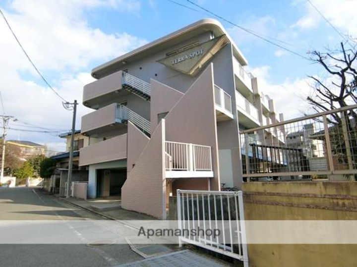 福岡県福岡市南区寺塚1丁目の賃貸マンションの外観