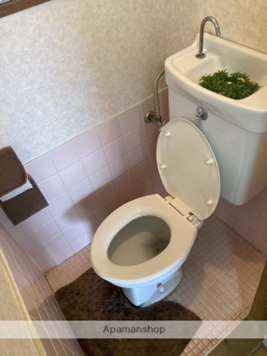 白川ビルの内装