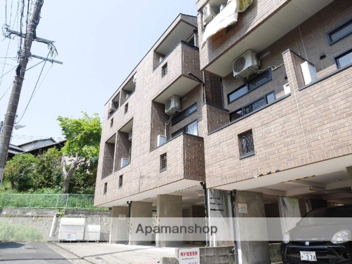 サンライズガーデン高宮弐番館の外観