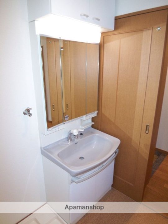 オーパス・ワンのその他画像