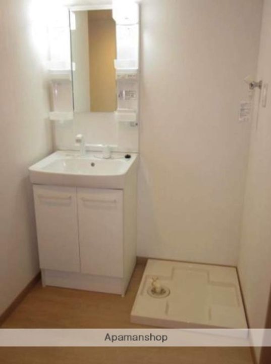 福岡県福岡市博多区西月隈6丁目の賃貸アパートの内装