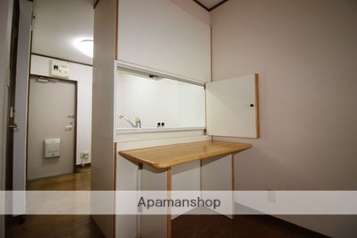 ロイヤルパレス泉の居間