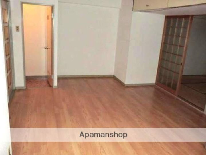 福岡県大野城市川久保1丁目の賃貸マンションの居間