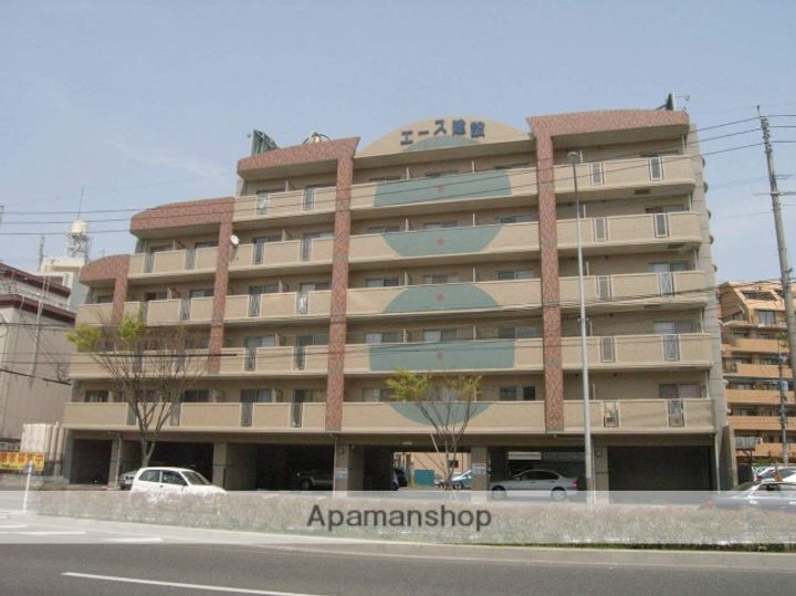 エース参番館の外観