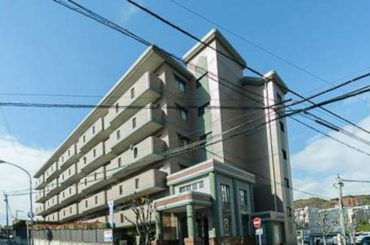 福岡県福岡市南区長丘2丁目の賃貸マンションの外観
