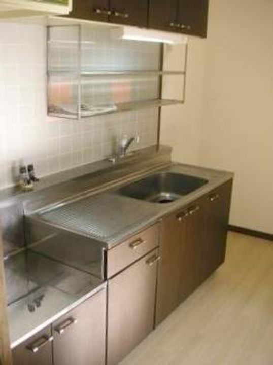 福岡県糟屋郡志免町志免3丁目の賃貸マンションの内装