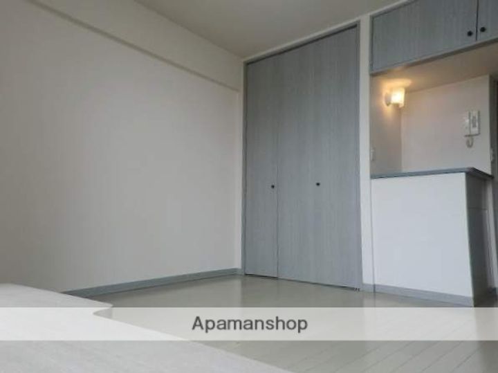 福岡県福岡市南区大楠1丁目の賃貸マンションの居間