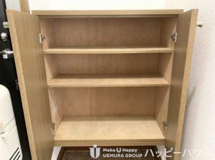 福岡県春日市平田台4丁目の賃貸アパートの内装