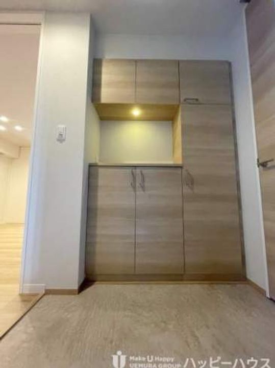 SーROOM曰佐の内装
