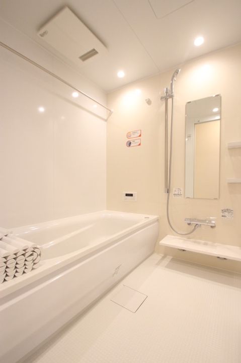 DーROOMS・K A棟の風呂