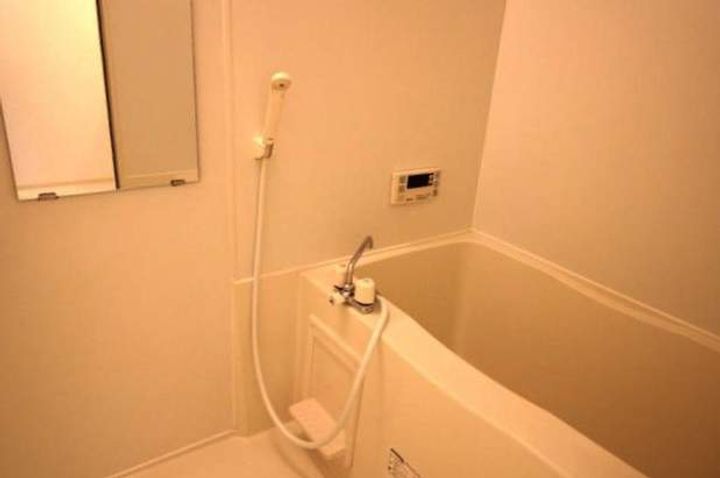 ロイヤルコート東那珂の風呂