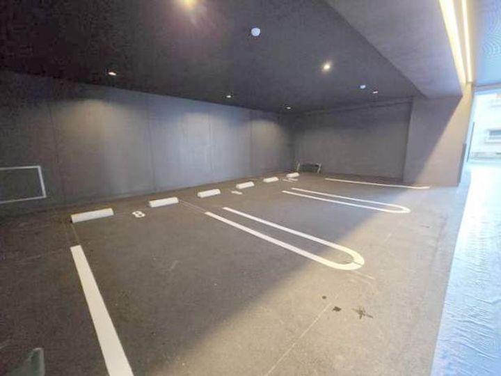 プレシャス ベースのその他画像