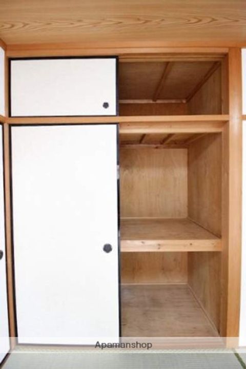 ハイツ岡下の内装