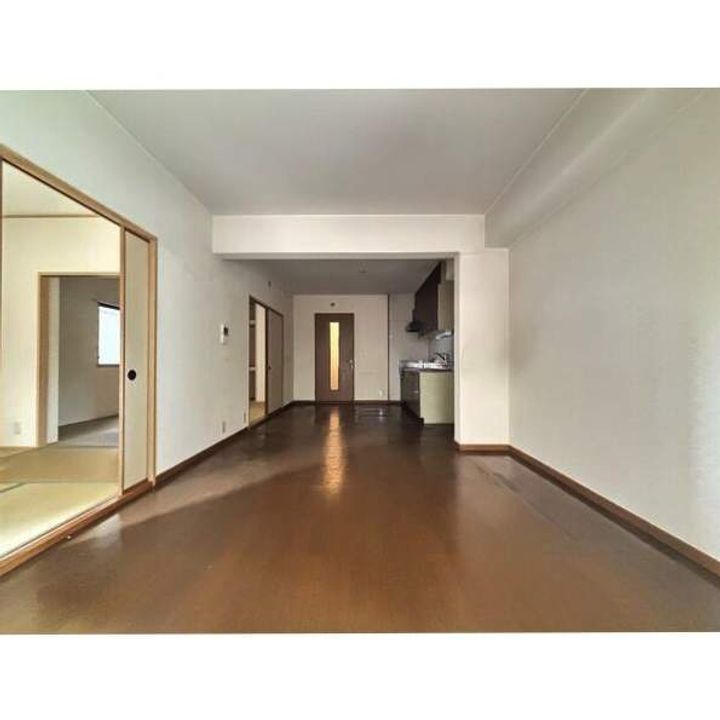 シャルム大野城101の内装