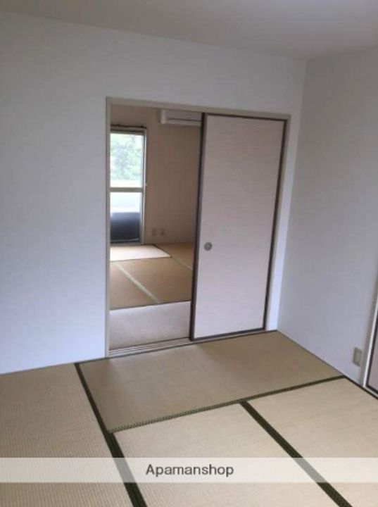 福岡県大野城市つつじケ丘1丁目の賃貸アパートの内装