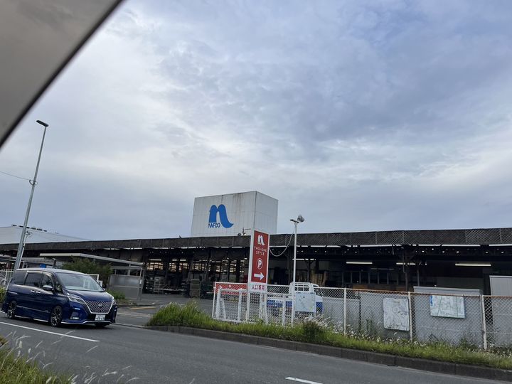 GRAND REVEの周辺