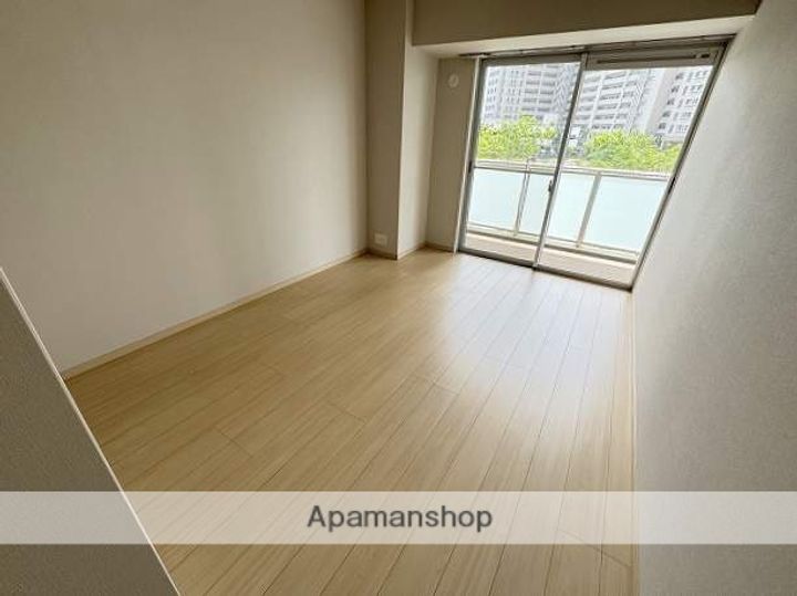 福岡県福岡市東区香椎照葉3丁目の賃貸マンションの居間