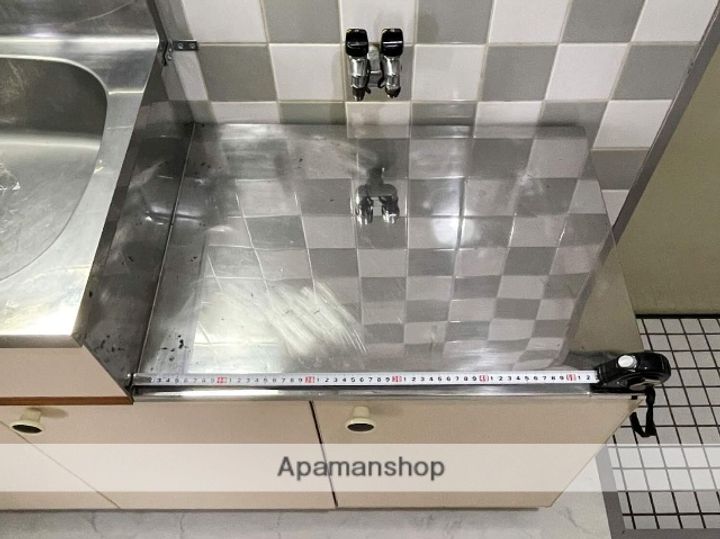 福岡県福岡市東区舞松原2丁目の賃貸アパートの内装