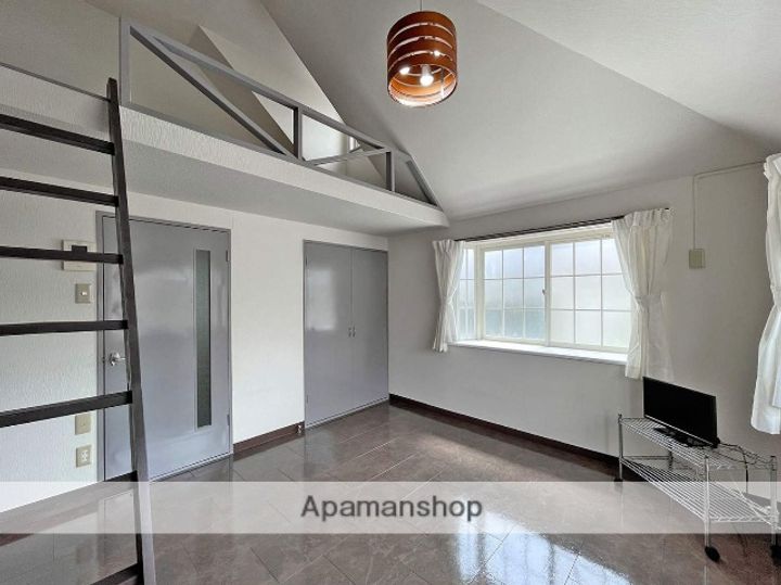 福岡県福岡市東区舞松原2丁目の賃貸アパートの内装