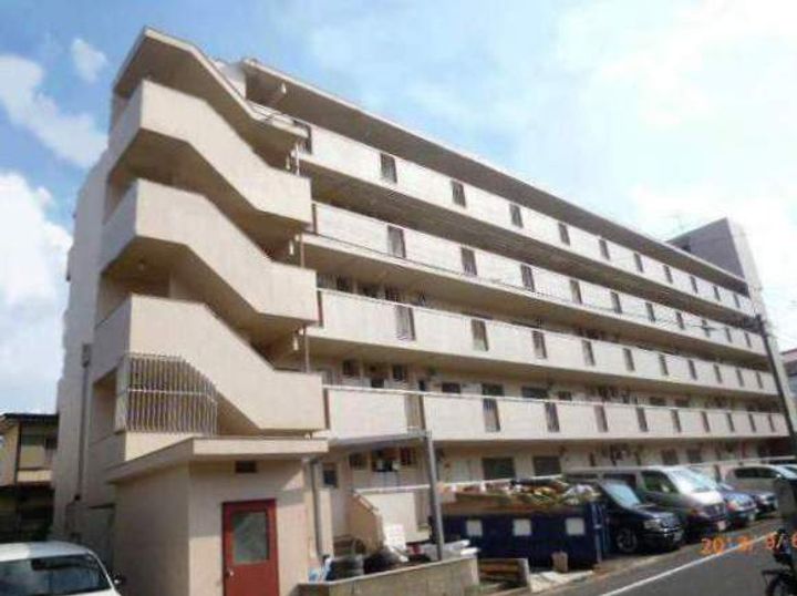 福岡県春日市宝町2丁目の賃貸マンションの外観