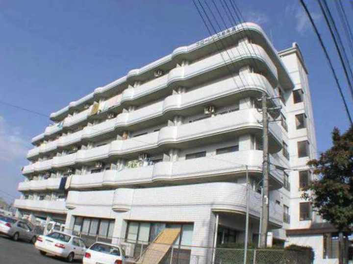 福岡県大野城市瓦田4丁目の賃貸マンションの外観
