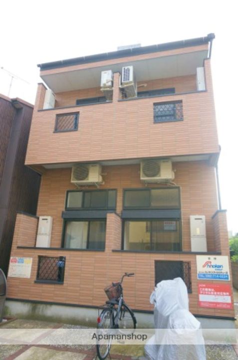 プレ・マルシェ美野島の外観