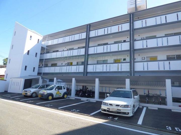 福岡県太宰府市五条3丁目の賃貸マンション405の外観