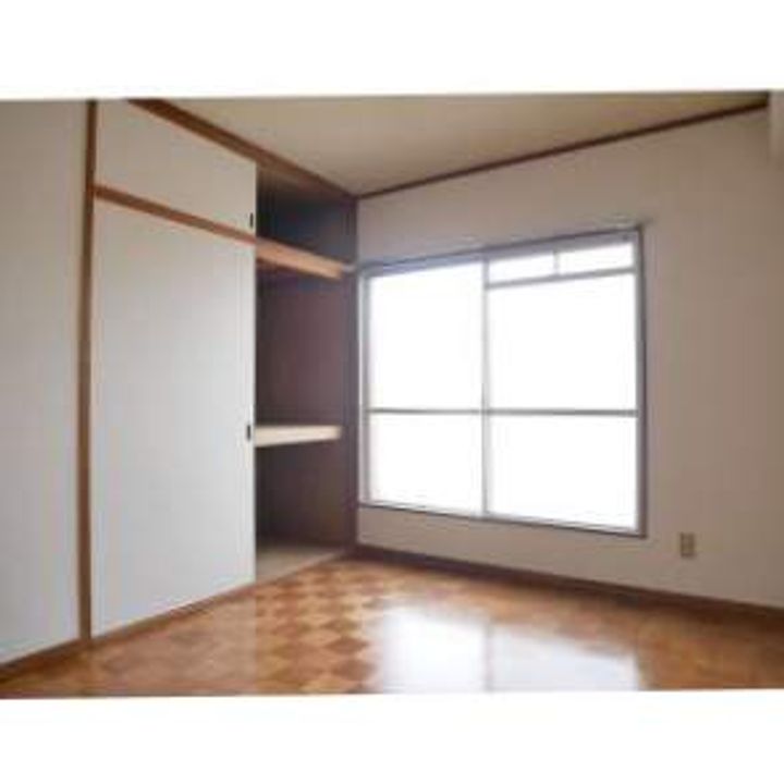 福岡県那珂川市片縄9丁目の賃貸マンションの内装