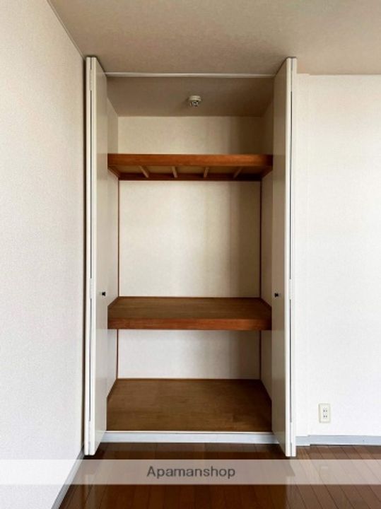 福岡県福岡市博多区麦野2丁目の賃貸アパートの内装