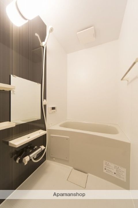 福岡県福岡市南区折立町の賃貸アパートの風呂