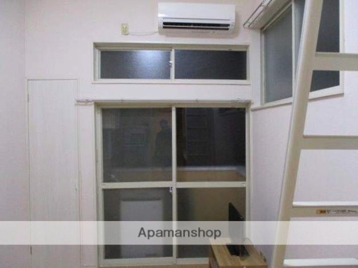 福岡県福岡市南区南大橋2丁目の賃貸アパートの内装