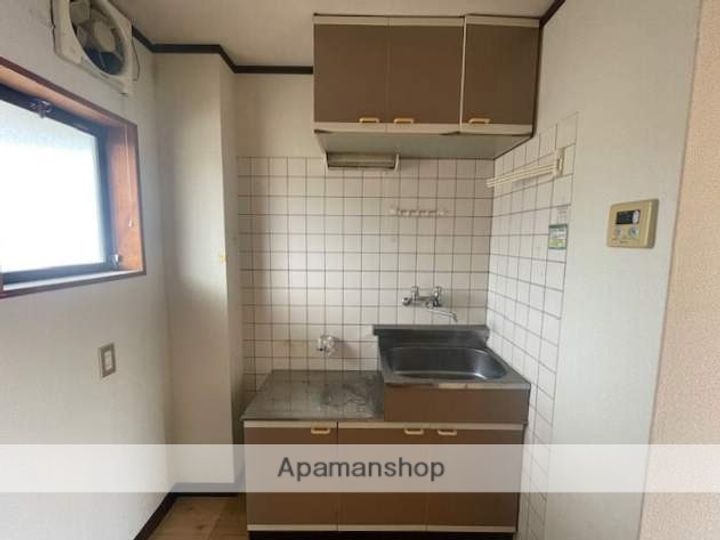 福岡県福岡市東区和白丘3丁目の賃貸マンションのキッチン