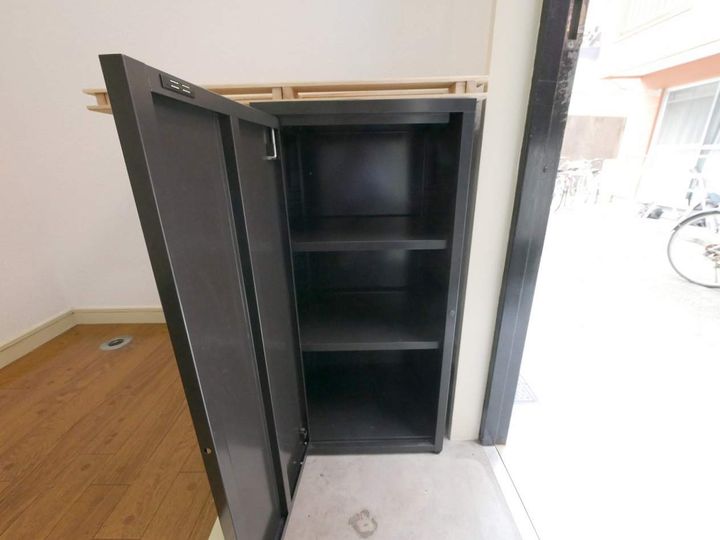 福岡県福岡市東区和白東3丁目の賃貸アパートの玄関