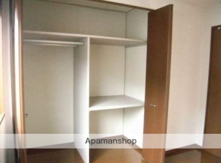 福岡県福津市中央5丁目の賃貸アパート201の内装