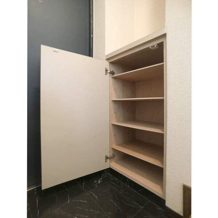 福岡県福岡市東区香椎駅東3丁目の賃貸マンションの内装