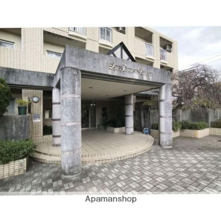 福岡県福岡市東区香椎駅東3丁目の賃貸マンションの外観