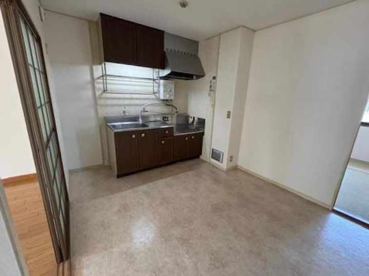 福岡県福岡市南区野間3丁目の賃貸アパートの内装