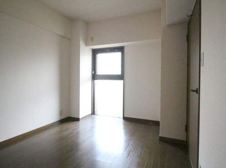 福岡県福岡市東区下原4丁目の賃貸マンションの内装