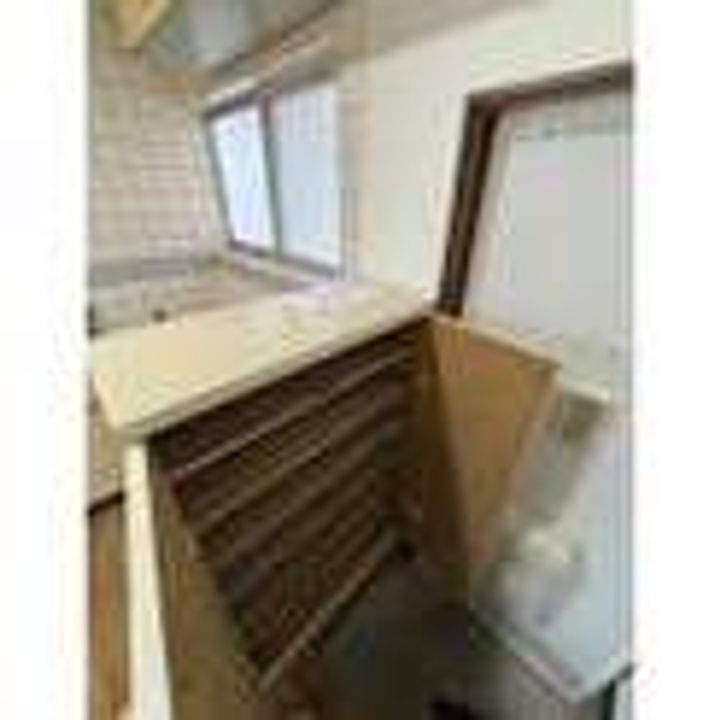 福岡県那珂川市片縄西5丁目の賃貸アパート101のキッチン