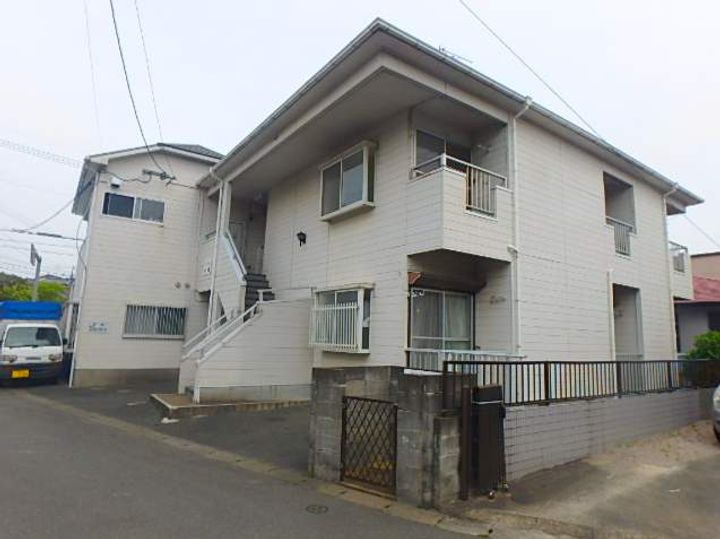 福岡県那珂川市片縄西5丁目の賃貸アパート101の外観