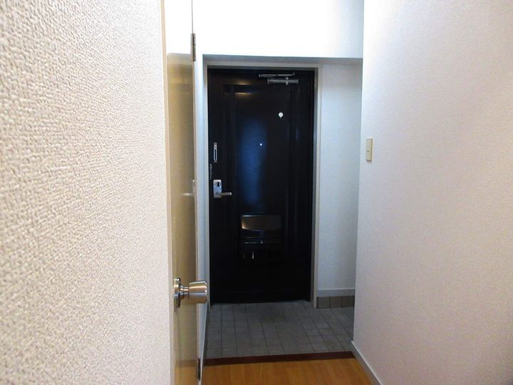 福岡県福岡市東区唐原3丁目の賃貸マンションの内装