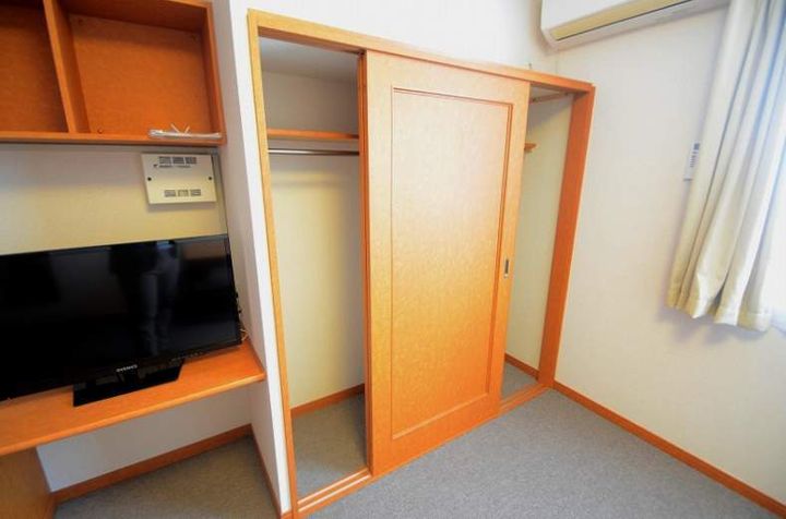 レオパレスウィングMKの内装